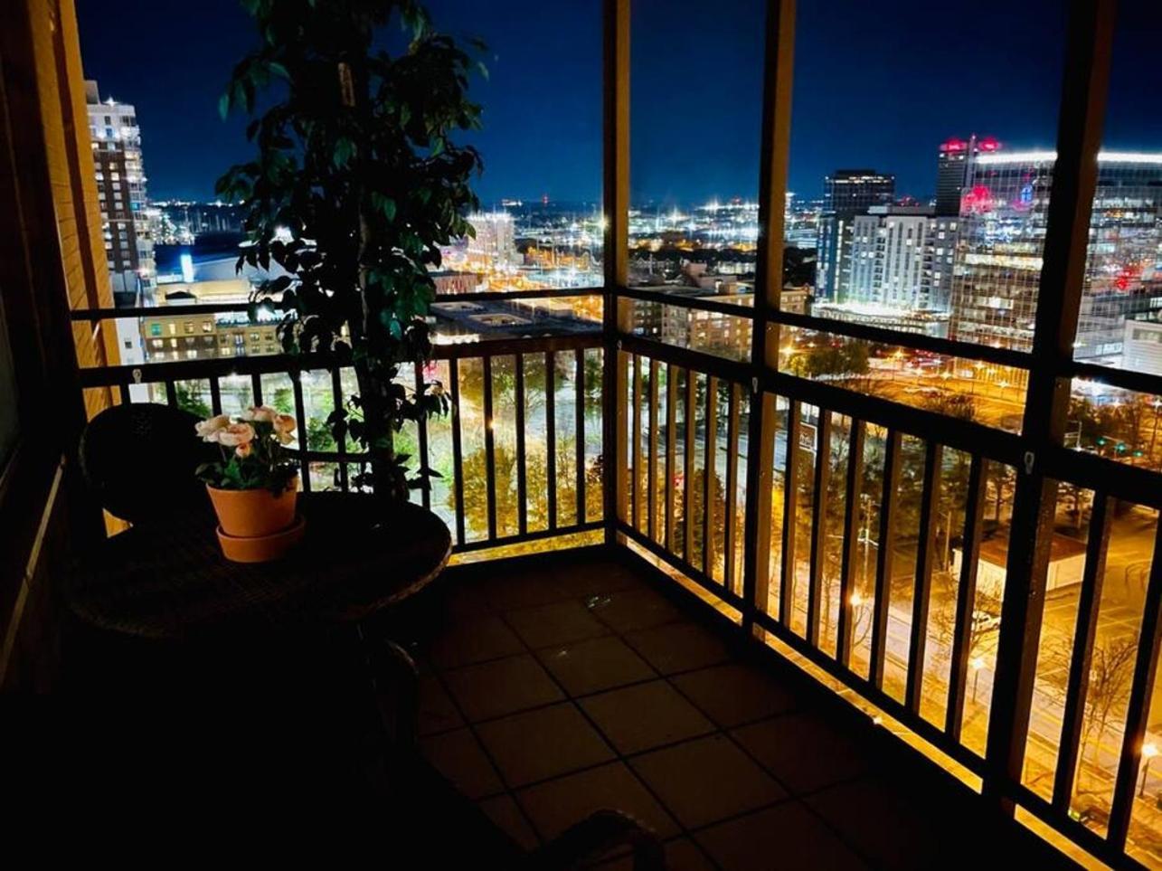 Stayatl High Rise Condo Downtown Atl With Views AtlantaAtlanta  Kültér fotó